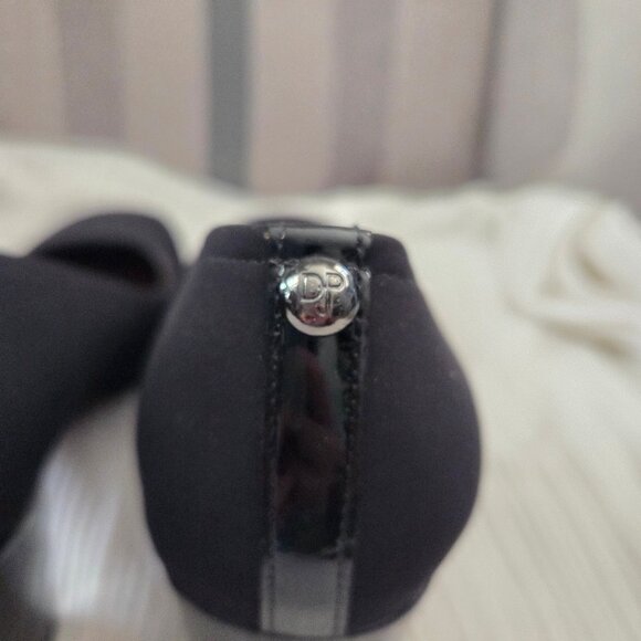 Donald Pliner Corin 8 Black Crepe Elastic Patent Leather Mirrored Block Heel - Picture 7 of 11